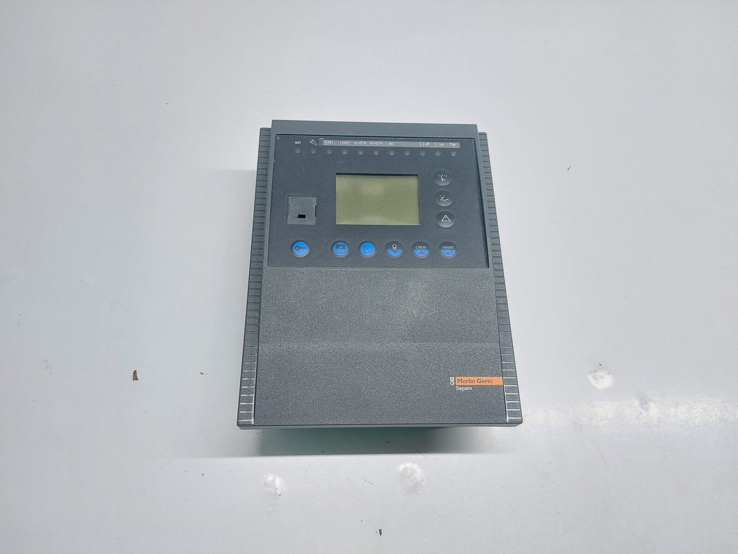 MERLIN GERIN SCHNEIDER ELECTRIC SEPAM 59601 BASE UNIT