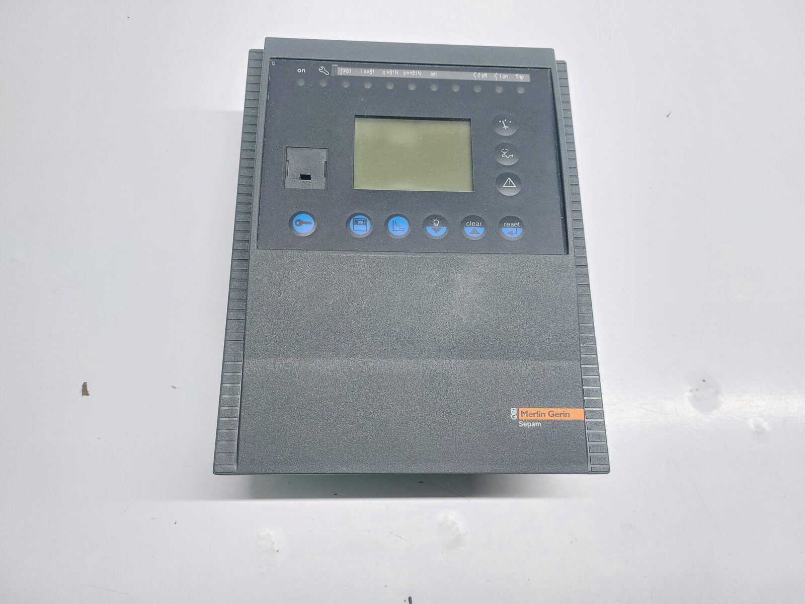 MERLIN GERIN SCHNEIDER ELECTRIC SEPAM 59601 BASE UNIT