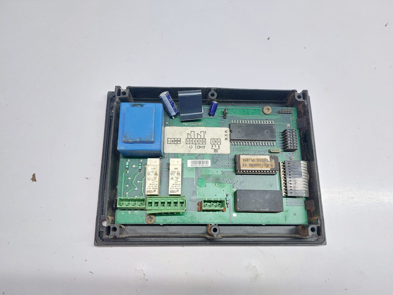GRUNDFOS PMU 2000 CONTROL BOARD 62572837