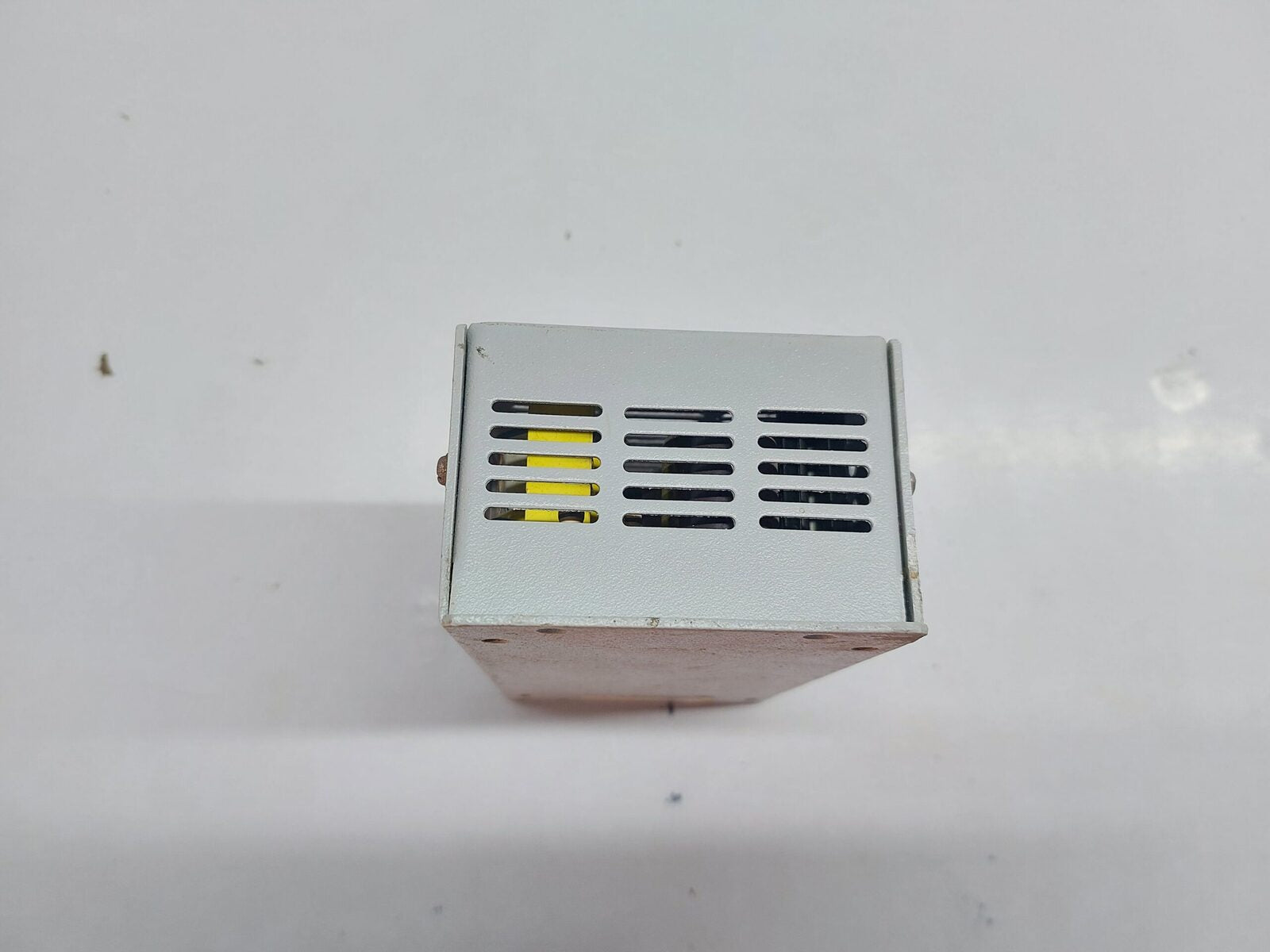 NHP 24V DC 5A POWER SUPPLY 230V AC