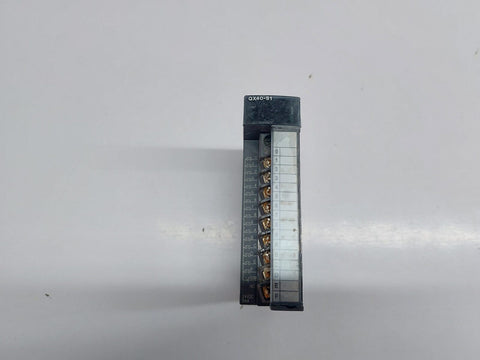 MITSUBISHI ELECTRIC MELSEC-Q QX40-S1 DIGITAL INPUT MODULE 24VDC 6MA