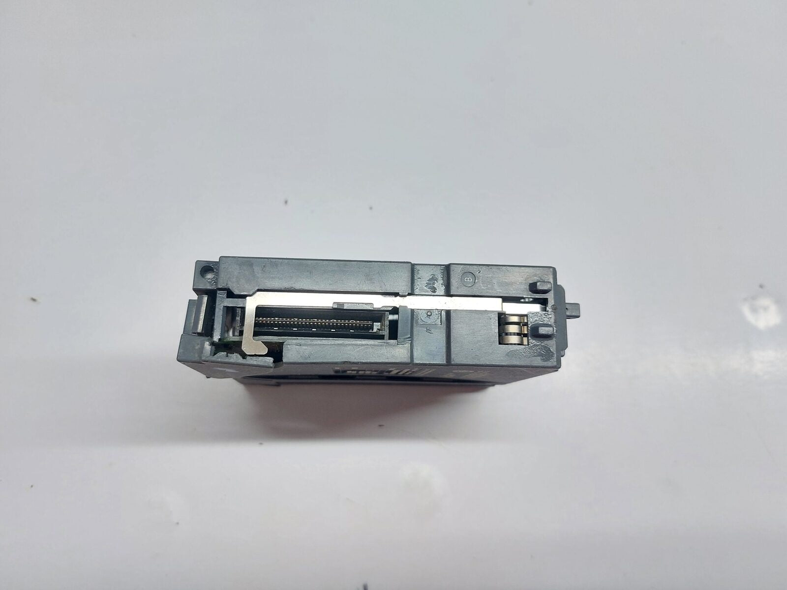 MITSUBISHI ELECTRIC MELSEC-Q QX40-S1 DIGITAL INPUT MODULE 24VDC 6MA