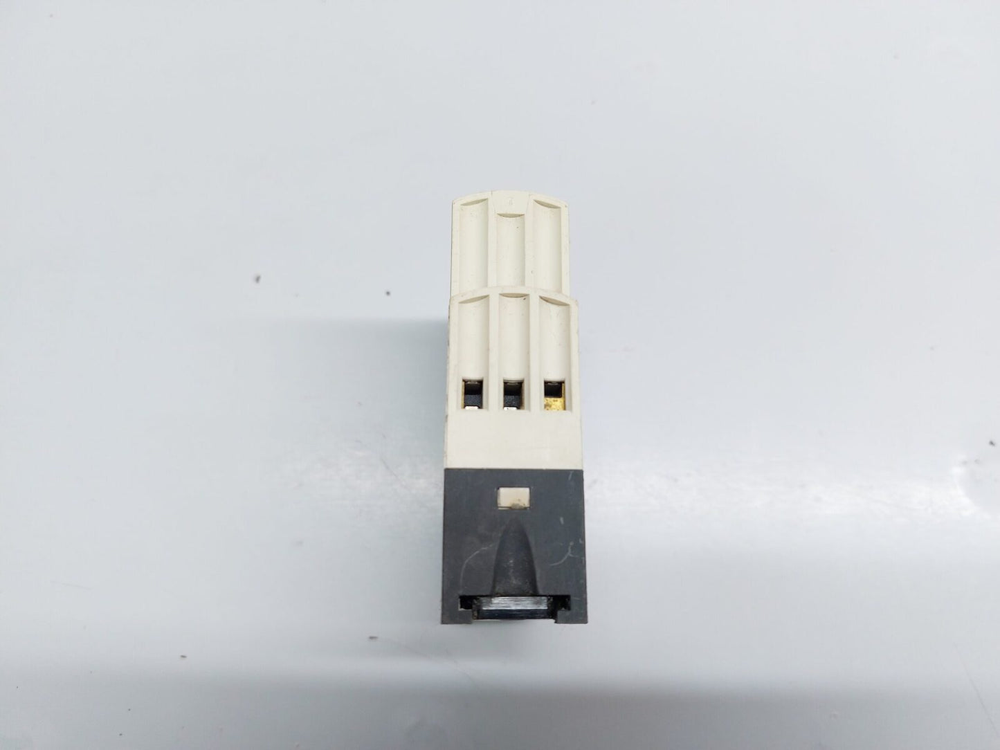 SCHNEIDER ELECTRIC TELEMECANIQUE RE7TL11BU TIME DELAY RELAY 0.05S-300H