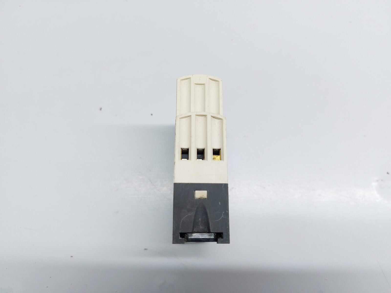 SCHNEIDER ELECTRIC TELEMECANIQUE RE7TL11BU TIME DELAY RELAY 0.05S-300H