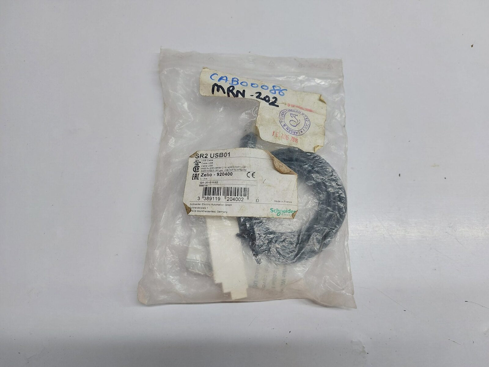 SCHNEIDER ELECTRIC SR2 USB01 USB PROGRAMMABLE CABLE ZELIO-920400