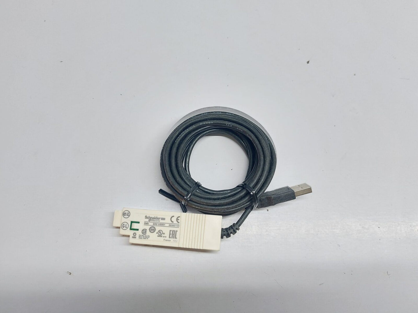SCHNEIDER ELECTRIC SR2 USB01 USB PROGRAMMABLE CABLE ZELIO-920400