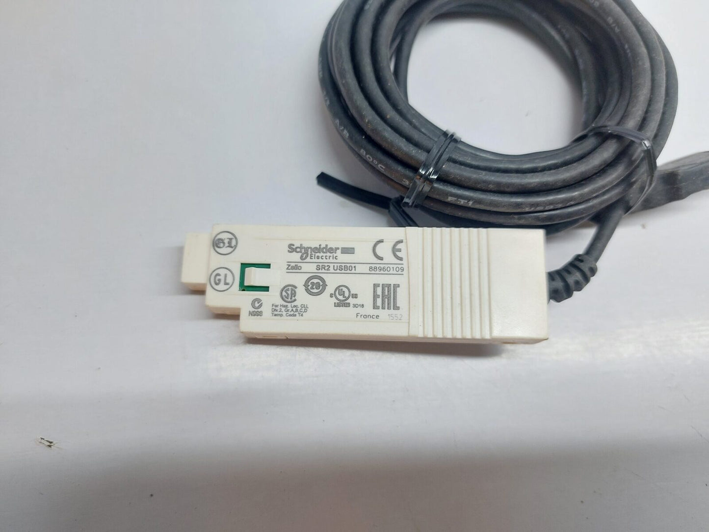 SCHNEIDER ELECTRIC SR2 USB01 USB PROGRAMMABLE CABLE ZELIO-920400