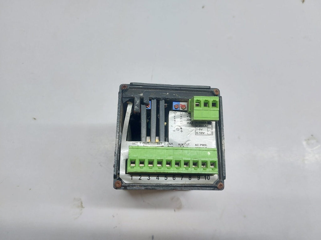 PUC 01 UNIVERSAL CONTROLLER