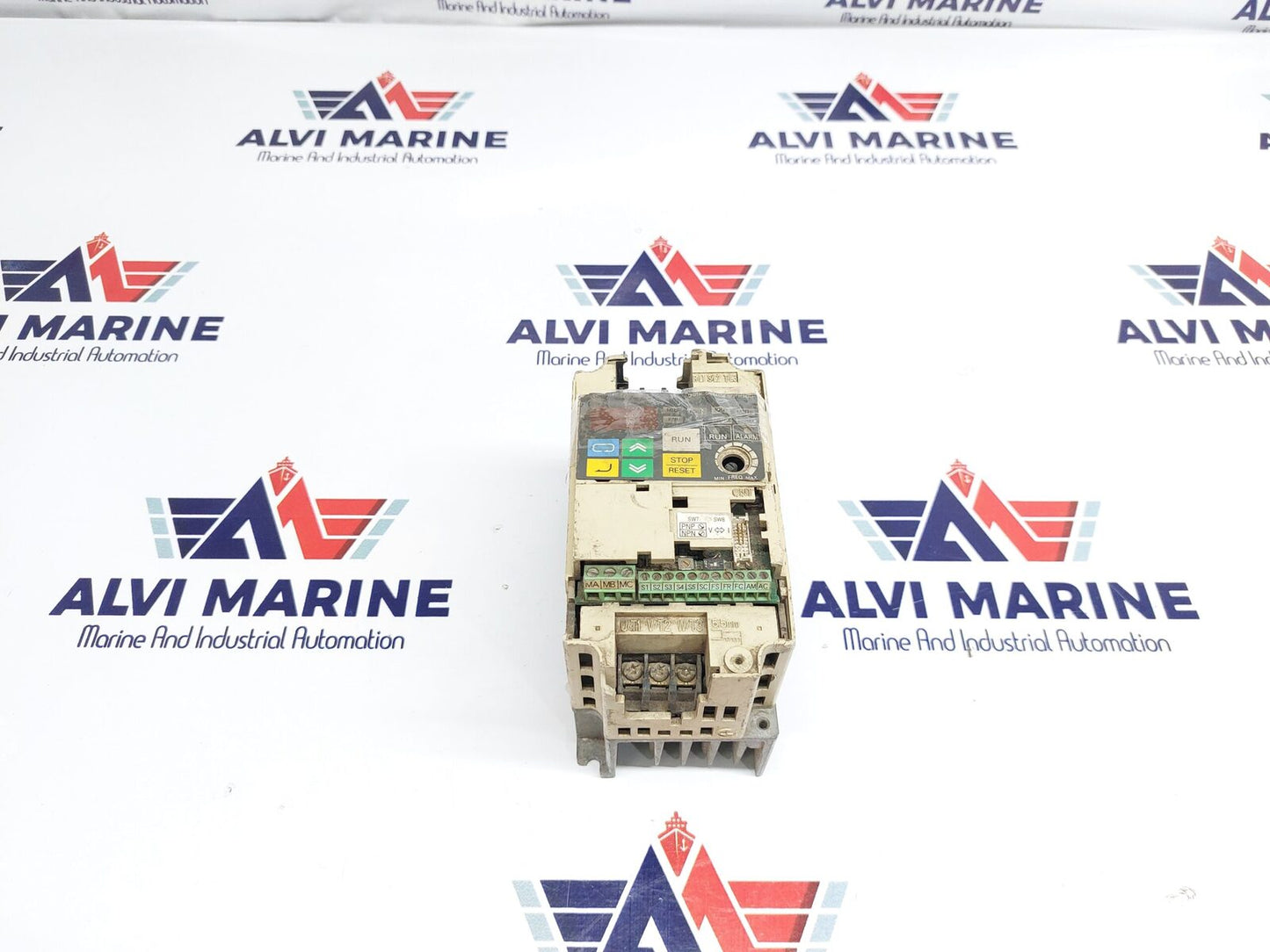 OMRON 3G3JV-A2004 INVERTER