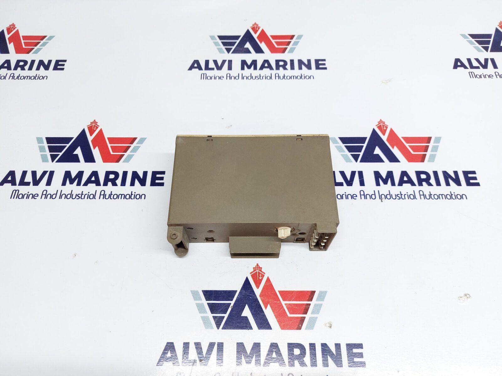 SIEMENS SIMATIC S5 6ES5 470-8MA12 ANALOG OUTPUT MODULE