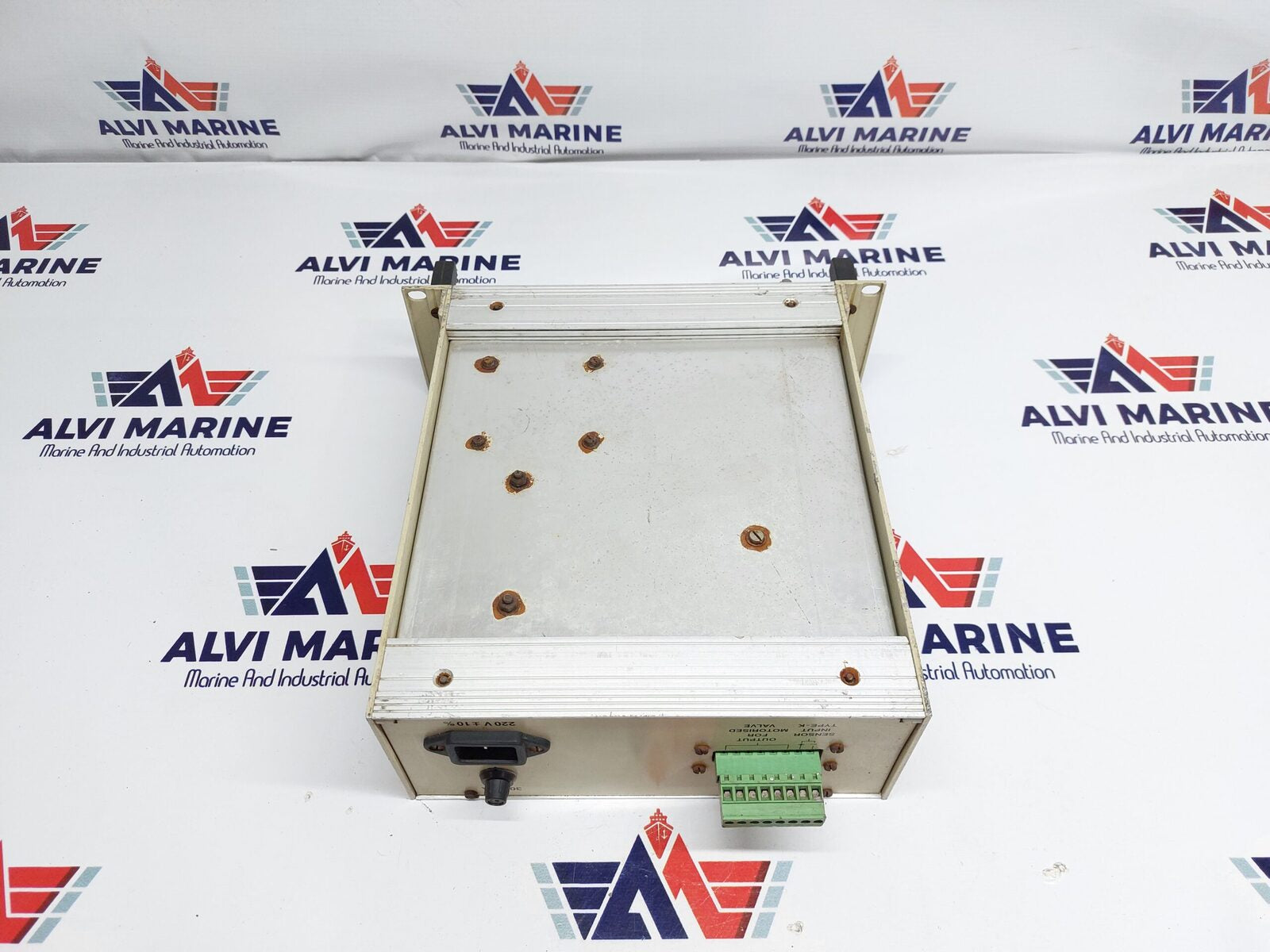 DYNALEC CONTROLS NC2438 TEMPERATUR INDICATING CONTROLLER