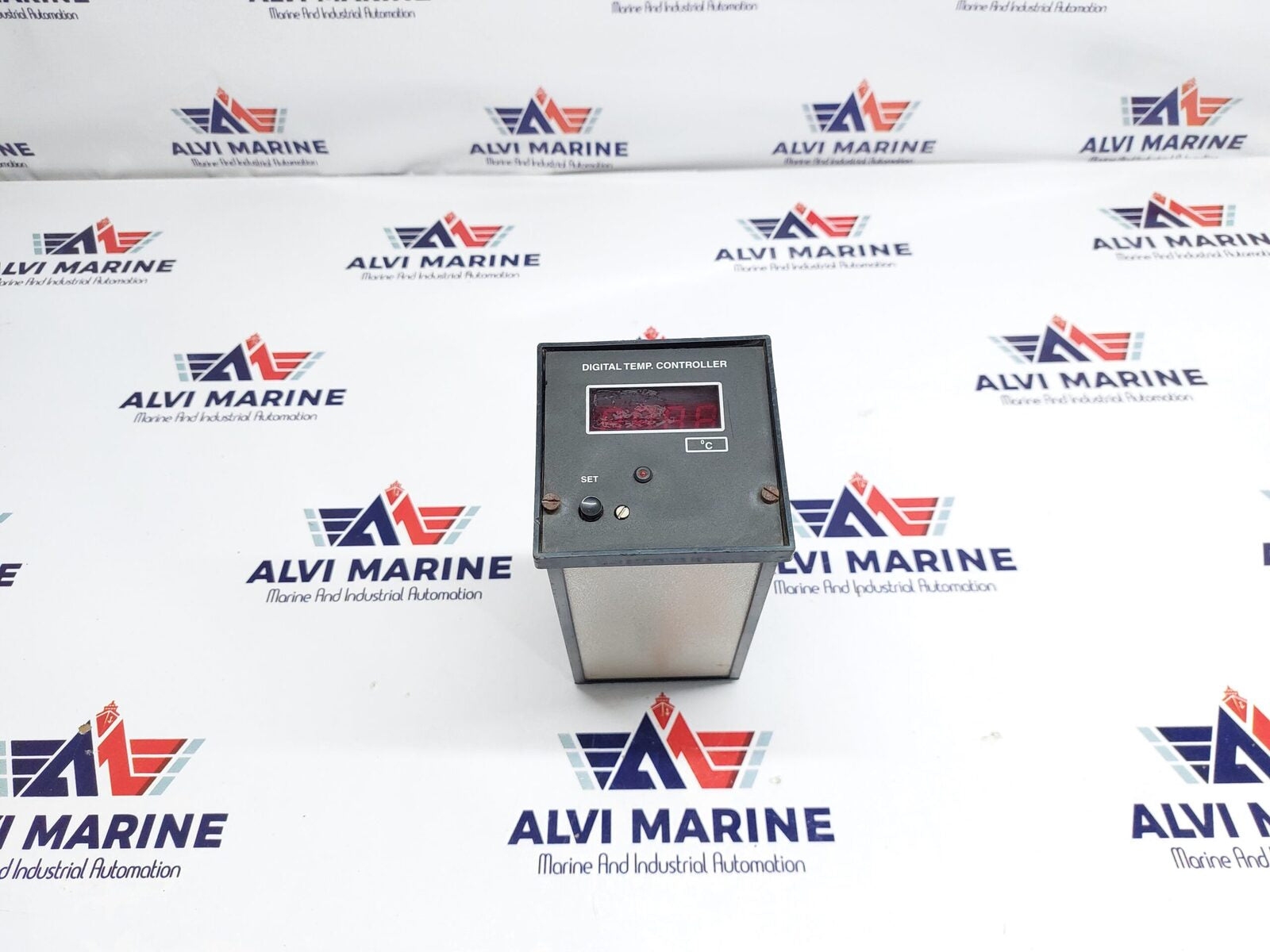 ASTRONOMICAL SWITCH DIGITAL TEMPERATURE CONTROLLER