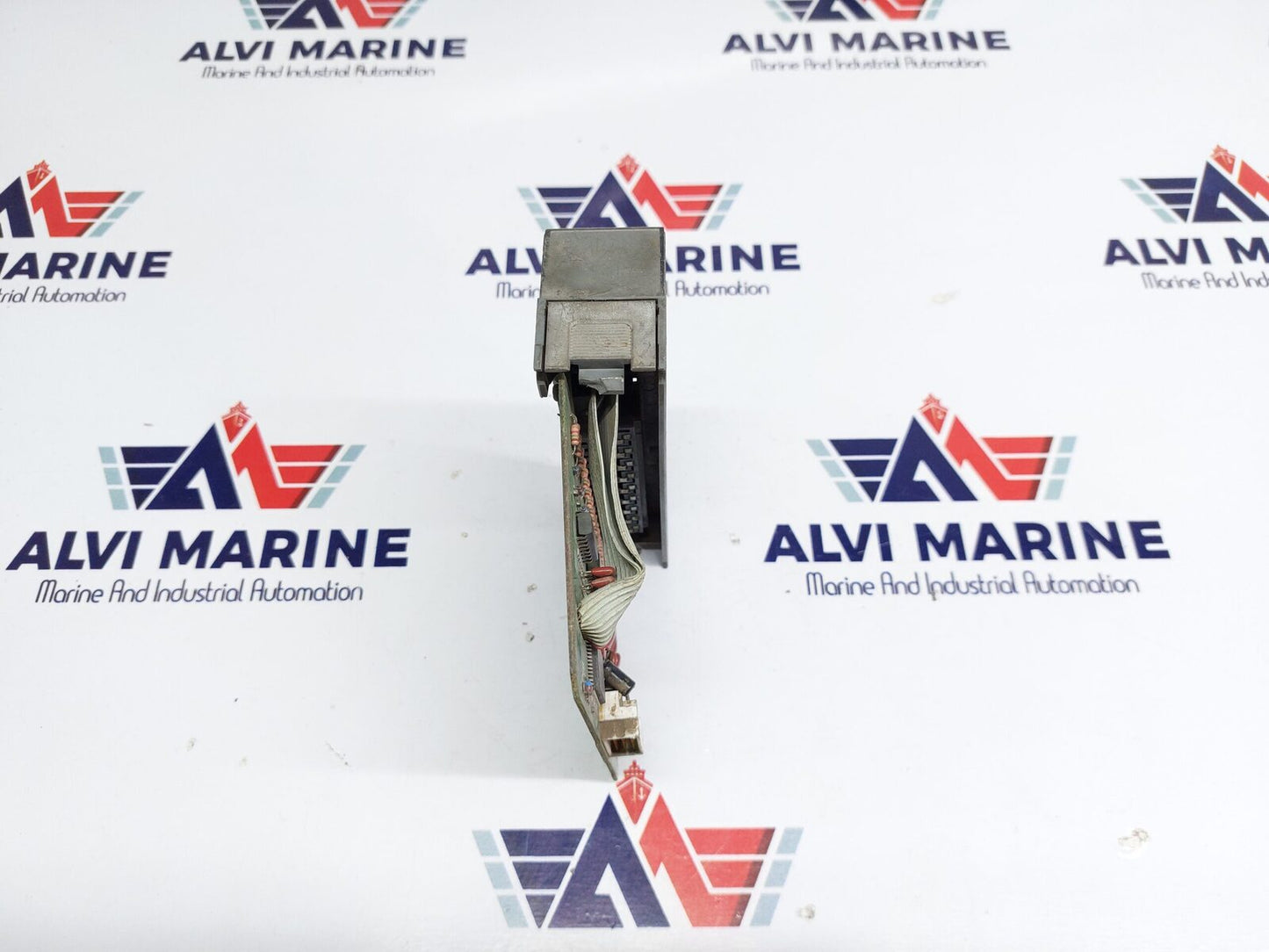 ALLEN-BRADLEY SLC500 INPUT MODULE 1746-IB16