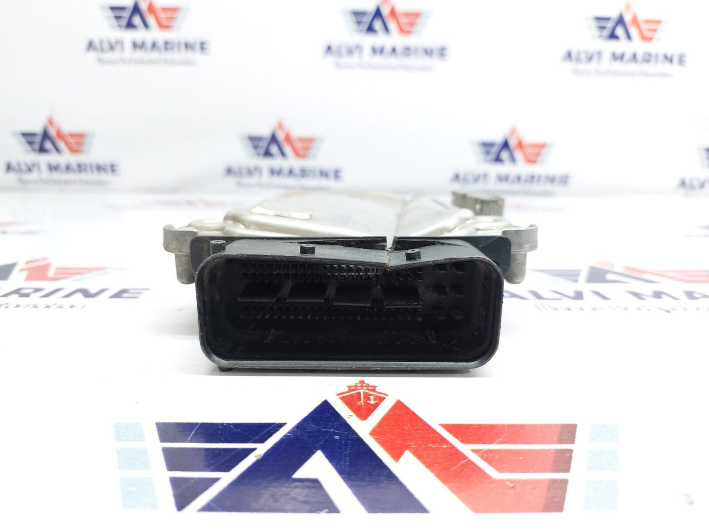EDC17C55 DIESEL ENGINE CONTROL UNIT 0 281 030 256