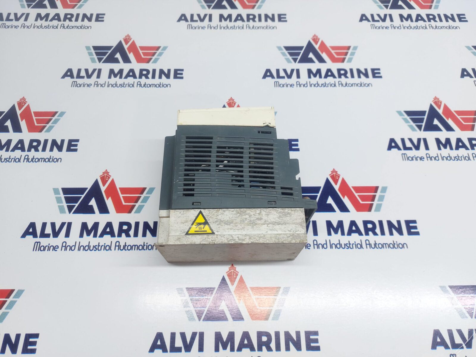 SCNEIDER ELECTRIC ATV303H075N4E VARIABLE SPEED DRIVE