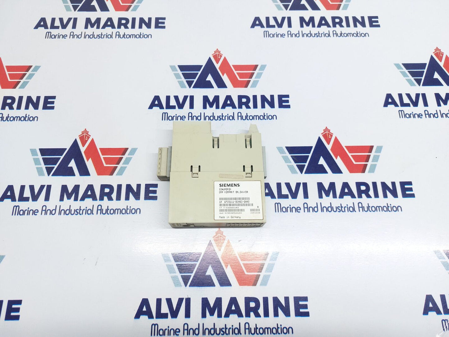 SIEMENS SINUMERIK 6FC5111-0CA03-0AA2 DMP KOMPAKT 8A, 24V/2A