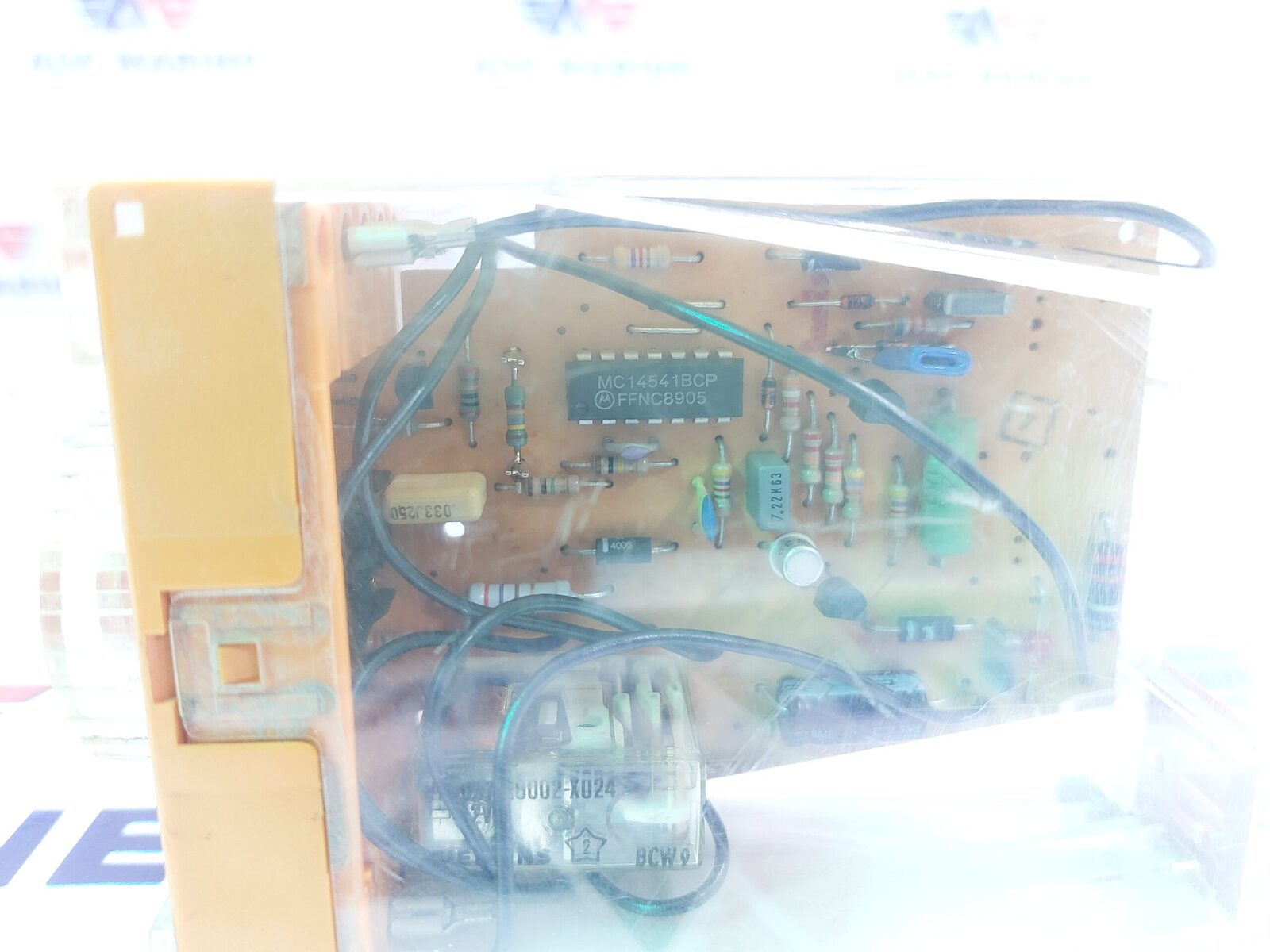 SCHLEICHER SZT 320 TIME RELAY 05701244-433 049