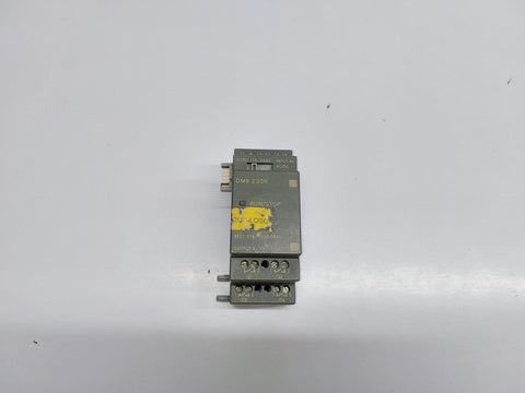 SIEMENS 6ED1 055-1FB00-0BA1 EXPANSION MODULE AC/DC 115..240V