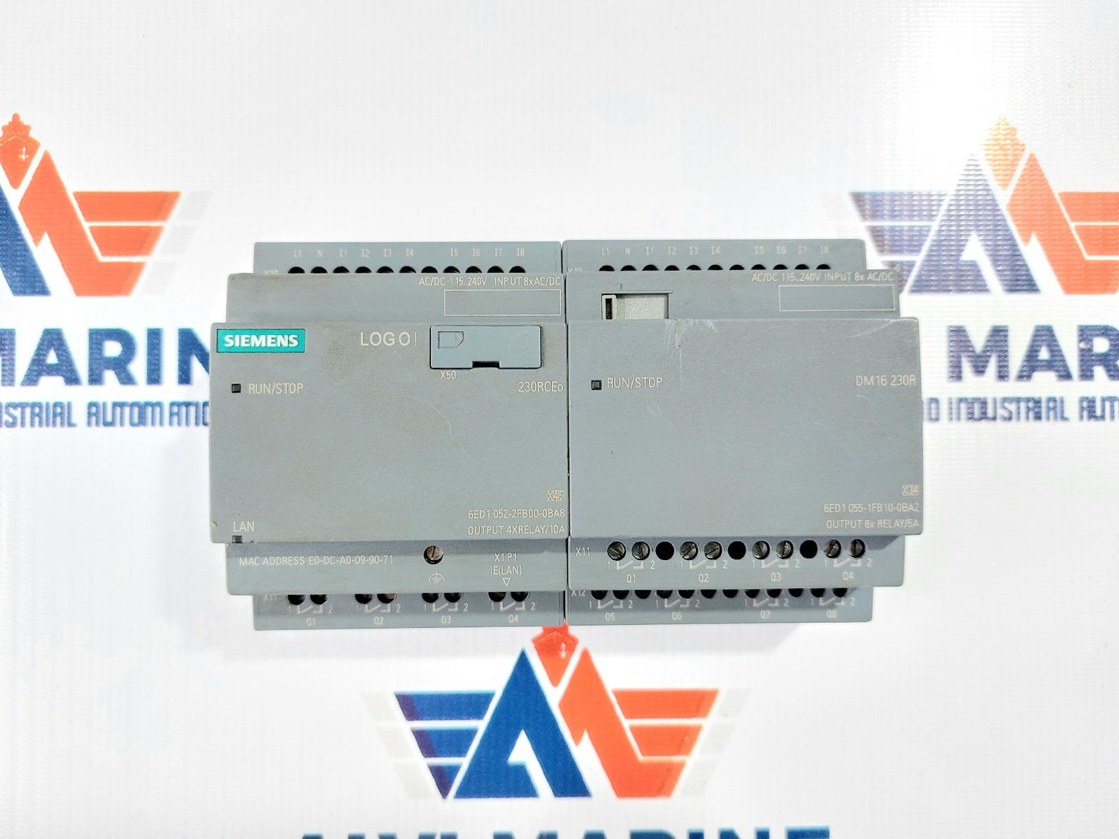 SIEMENS 6ED1 052-2FB00-0BA8 LOGIC MODULE 6ED1 055-1FB10-0BA2 LOGO (2)