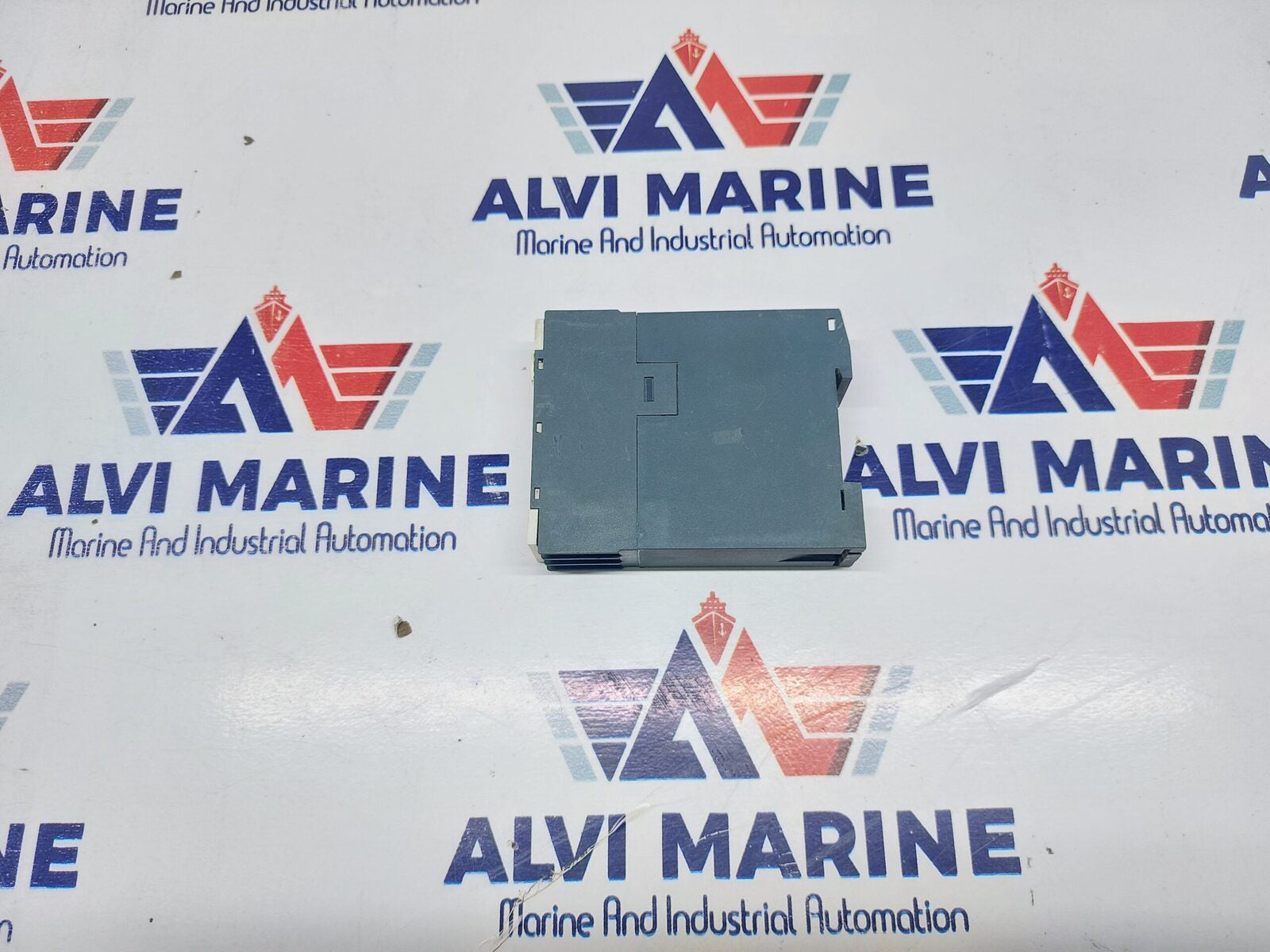 SIEMENS 7PU4120 TIMING RELAY AC 220/240V