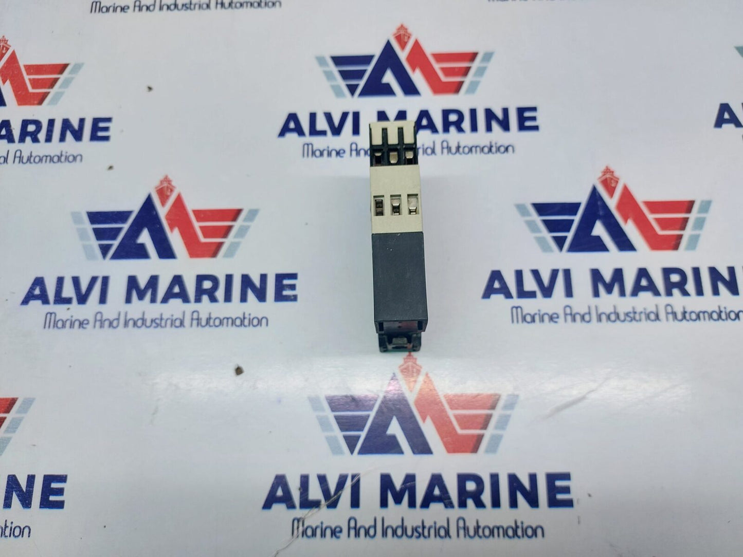 TELEMECANIQUE RE4 RN111 BU TIME DELAY RELAY (6)
