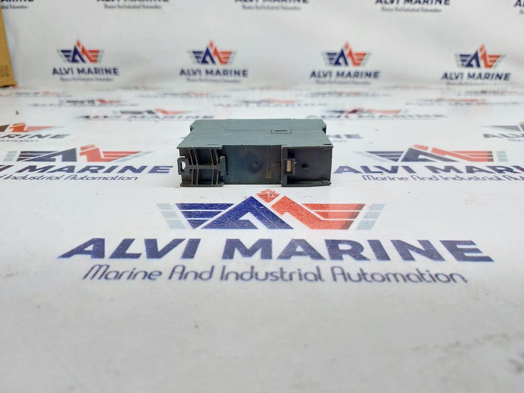 SIEMENS 7PU4200-2BN20 TIME RELAY