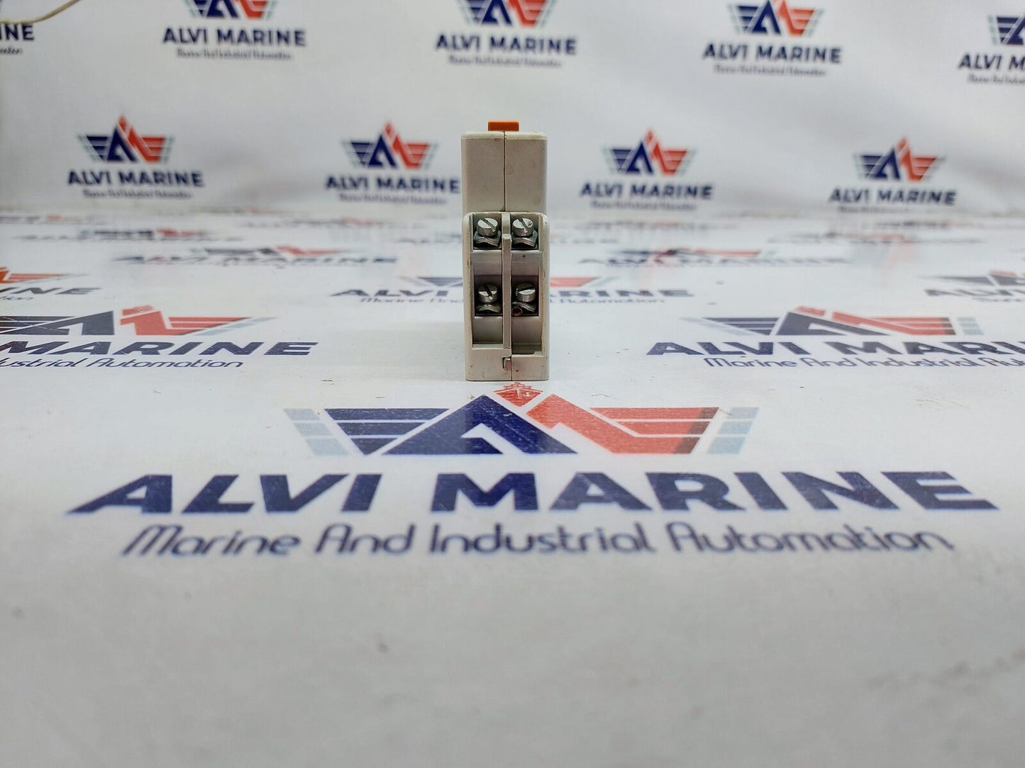 SCHUPA NFS-2W CONTACT RELAY 220V