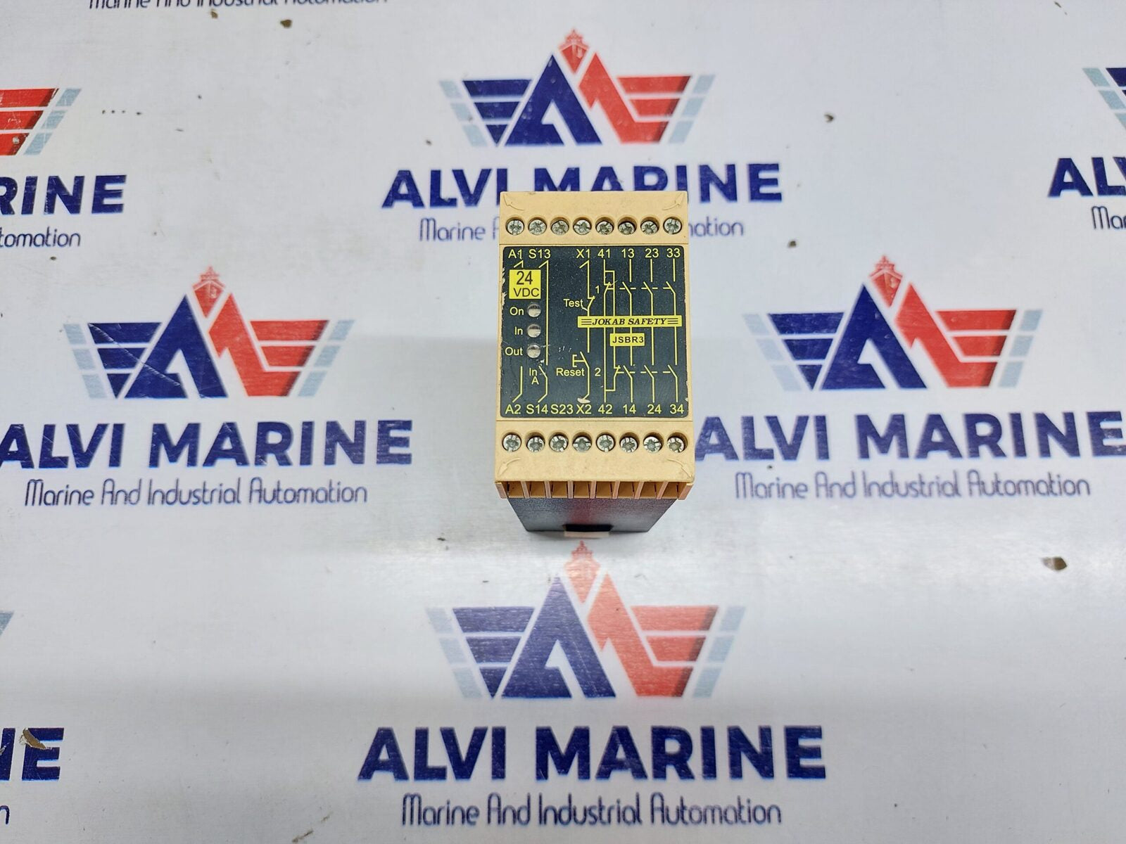c2TLJ010001R0000 SAFETY RELAY 24 VDC