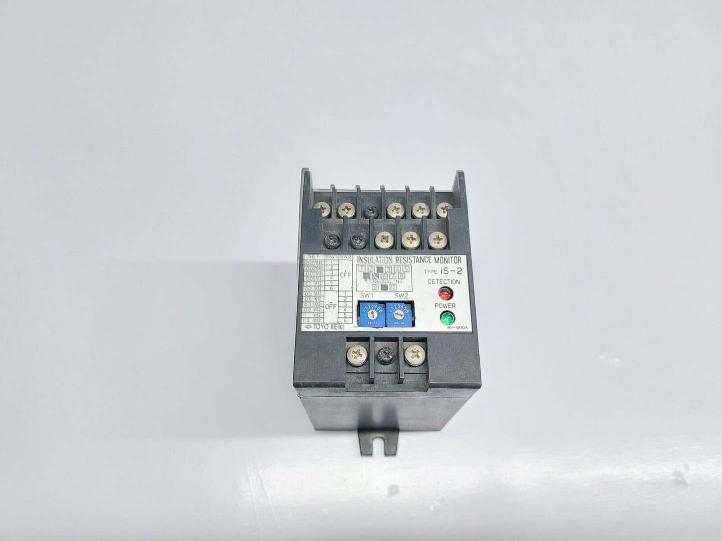 TOYO KEIKI IS-2 INSULATION RESISTANCE MONITOR