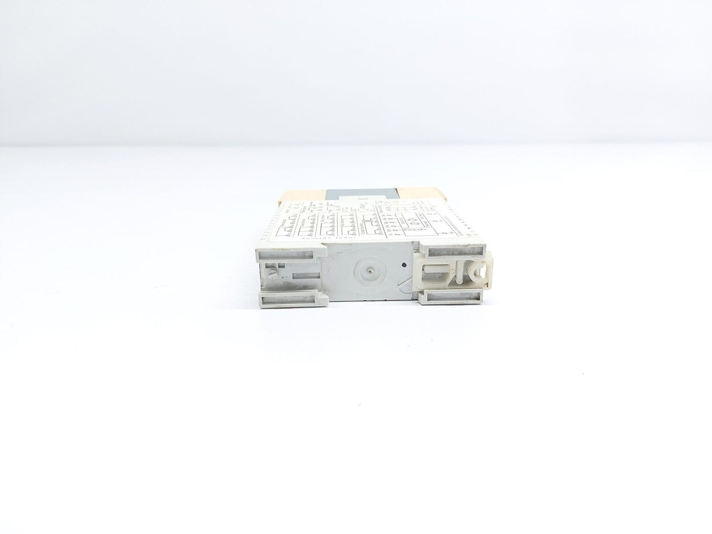 ABB RT9 2TLA010029R0000 SAFETY RELAY 24VDC