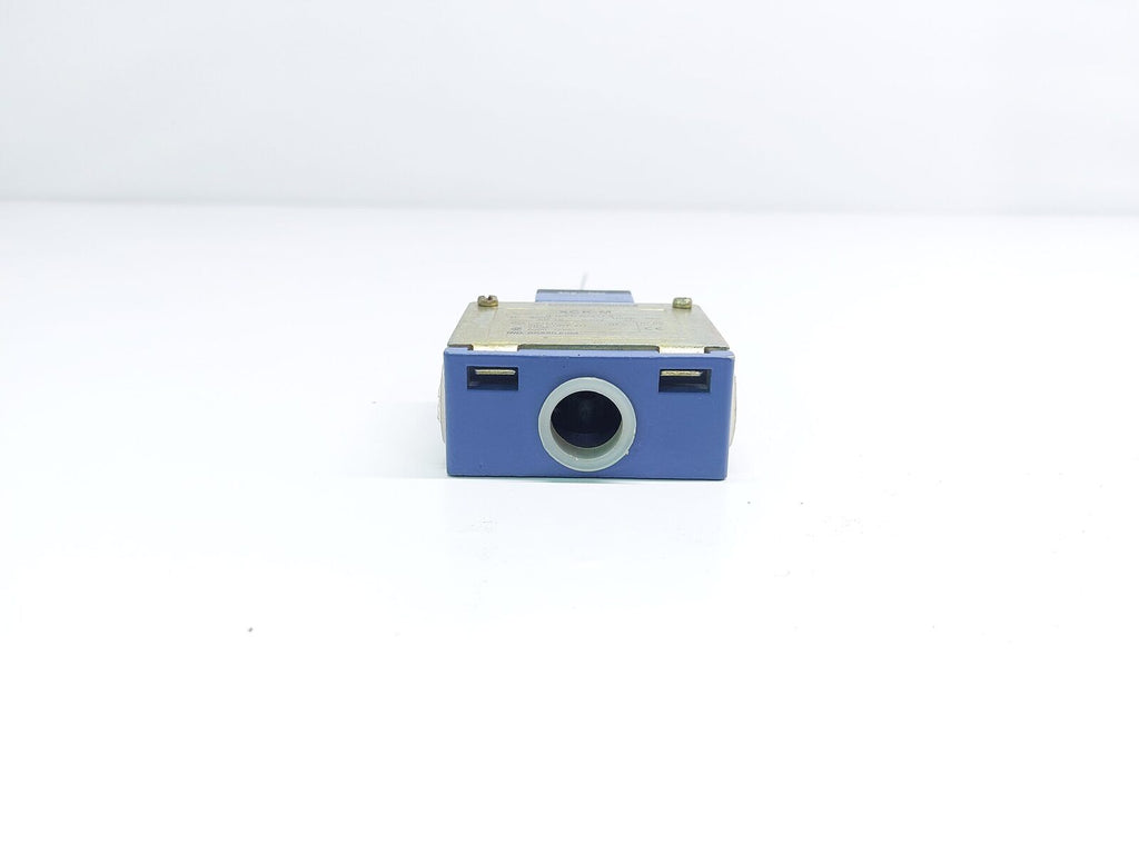 TELEMECANIQUE XCK-M LIMIT SWITCH
