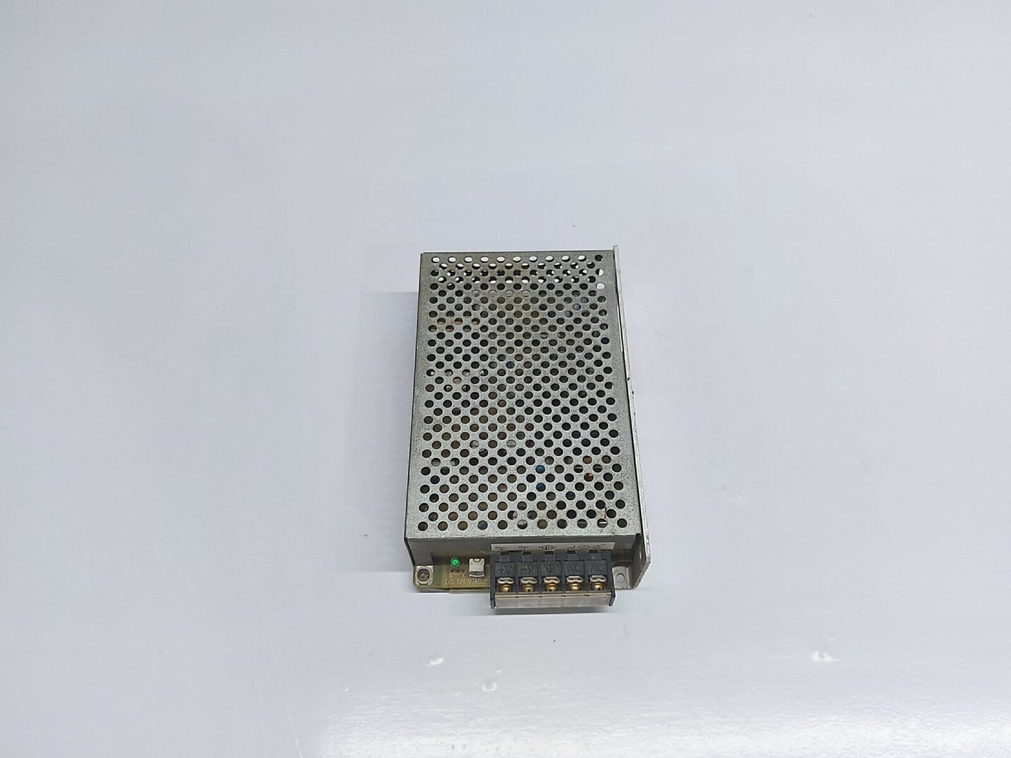 OMRON S82J-6524 S82J-6524 POWER SUPPLY 24V 1A