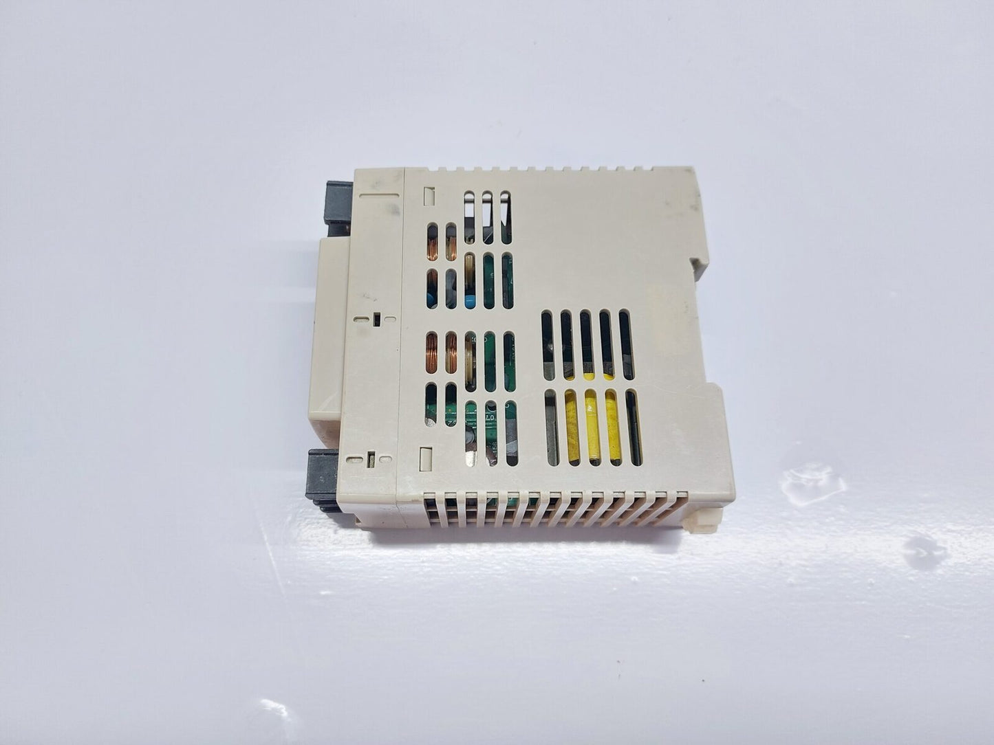 OMRON S8VS-06024 POWER SUPPLY DC24V 2.5A
