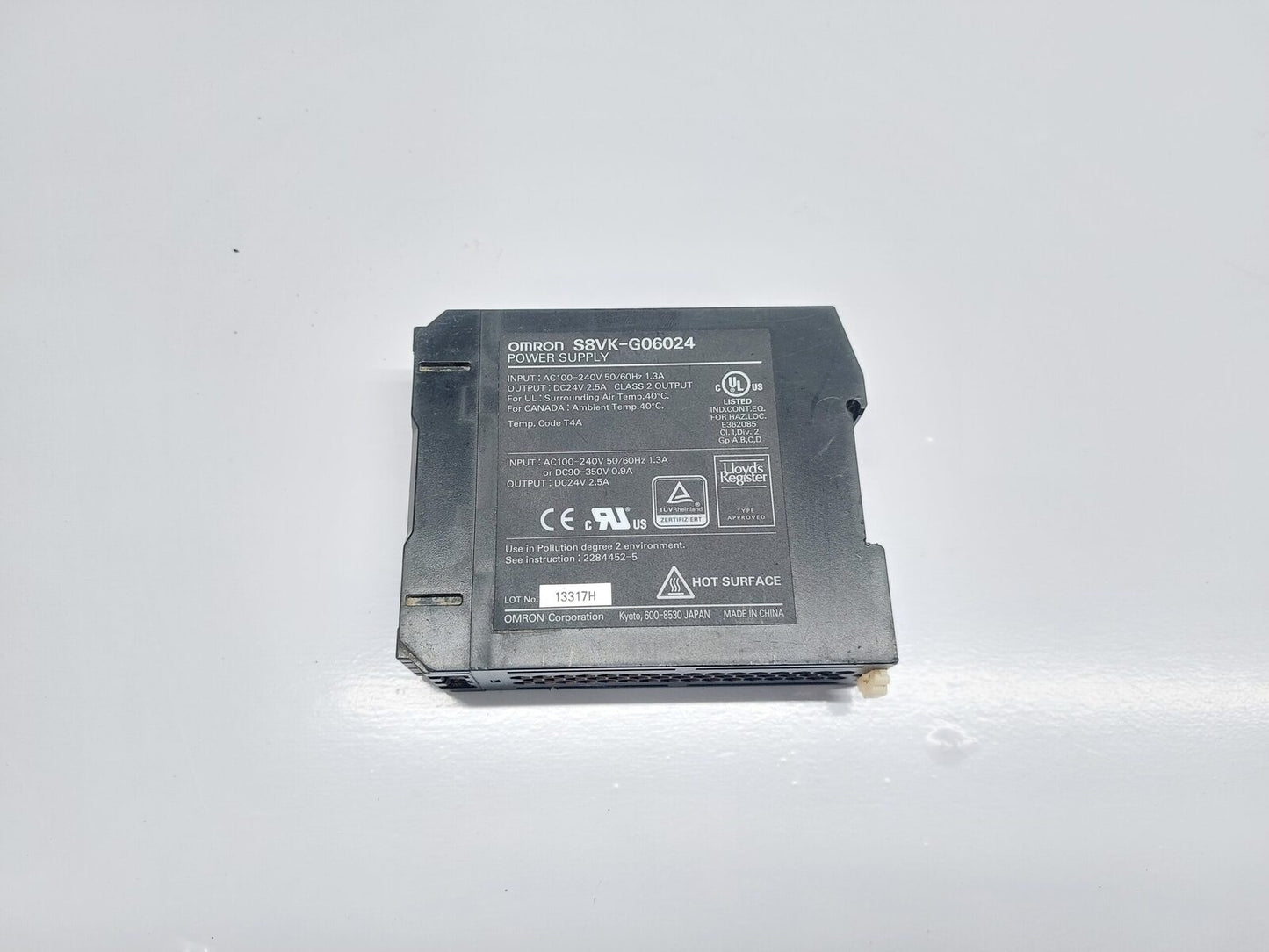 OMRON S8VK-G06024 POWER SUPPLY DC24V 2.5A