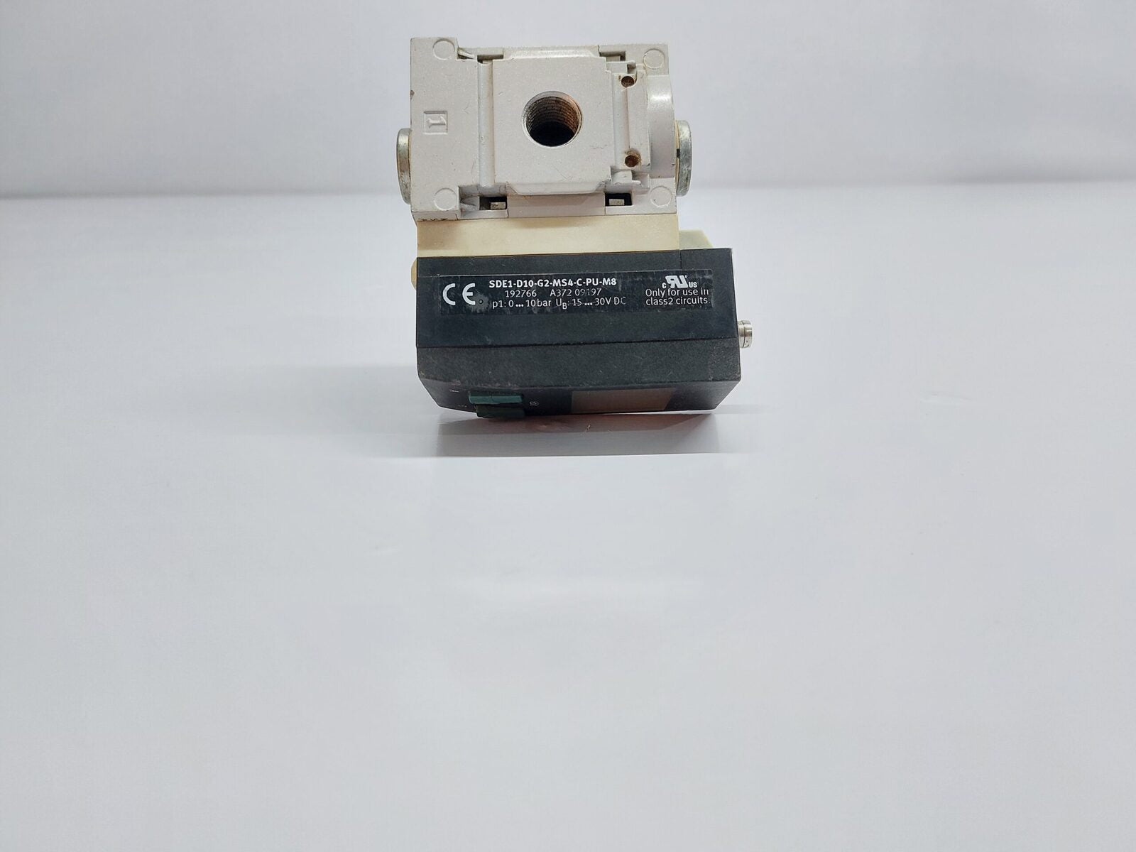 FESTO SDE1-D10-G2-MS4-C-PU-M8 PRESSURE SENSOR