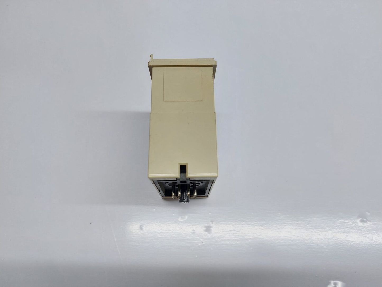 OMRON SE-SP1N MOTOR RELAY (5)