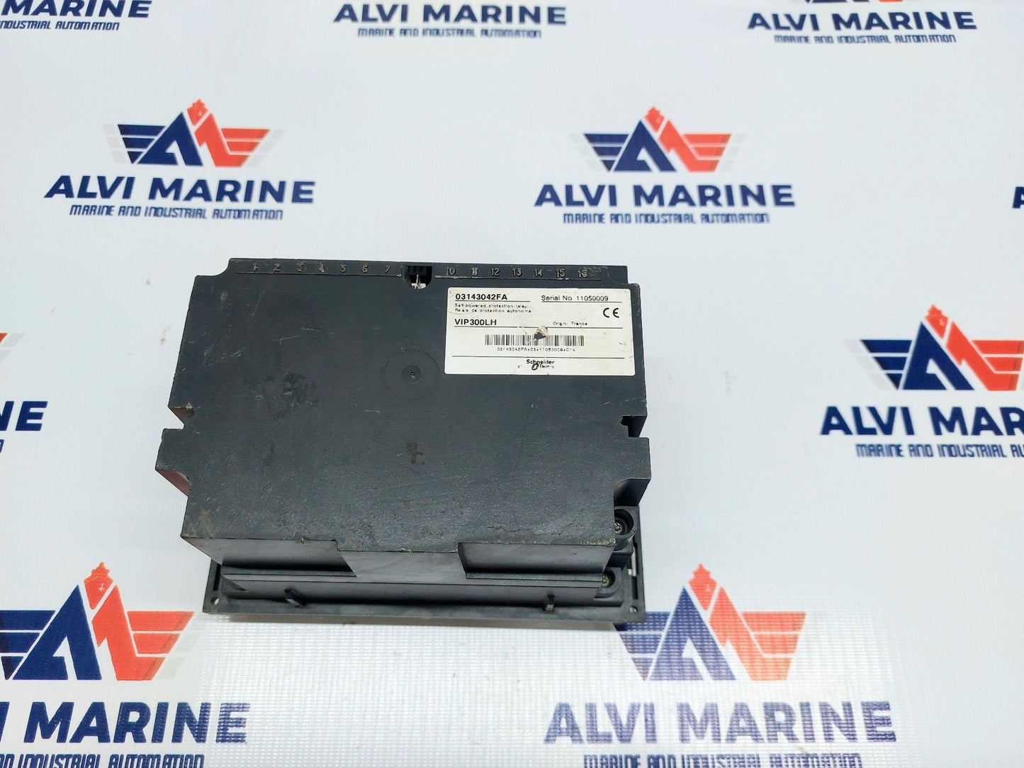 SCHNEIDER ELECTRIC VIP 300 PROTECTION RELAY VIP300LH 03143042FA