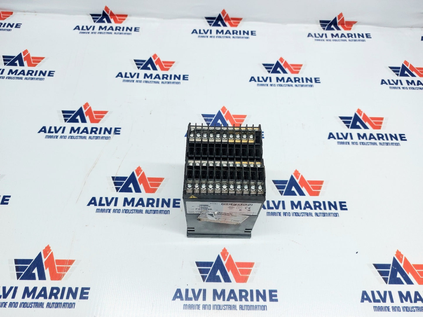 GEFRAN 2500 2500-0-0-0-0-3-1 TEMPERATURE CONTROLLER (5)