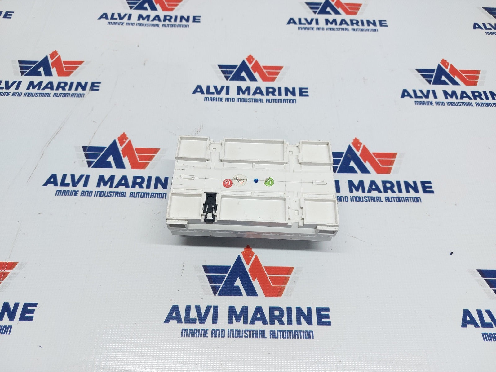 CLIPSAL C-BUS2 L5504RVF 4 CHANNEL VOLTAGE FREE RELAY (4)