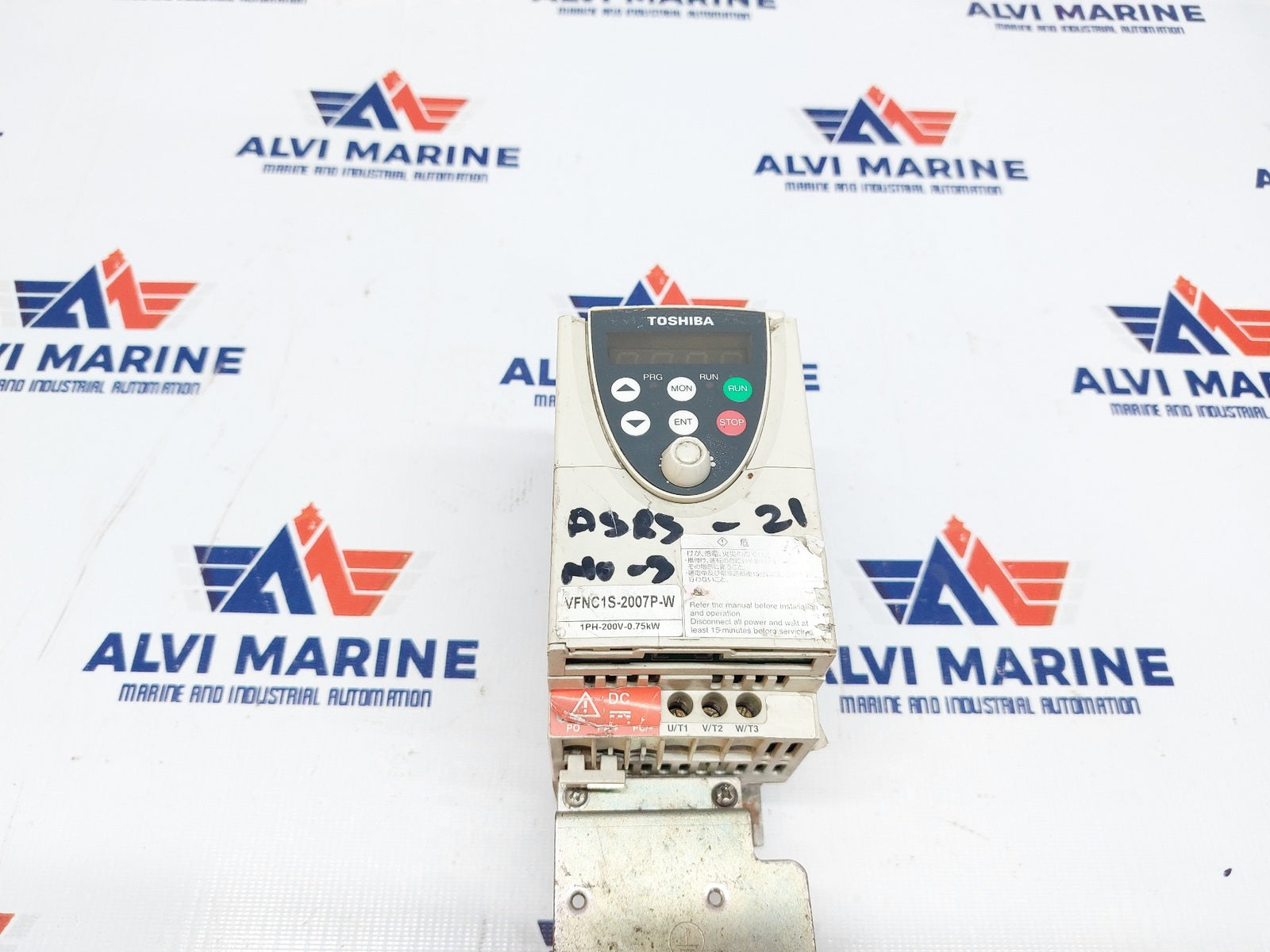 TOSHIBA VFNC1S-2007P-W INVERTER DRIVE (2)