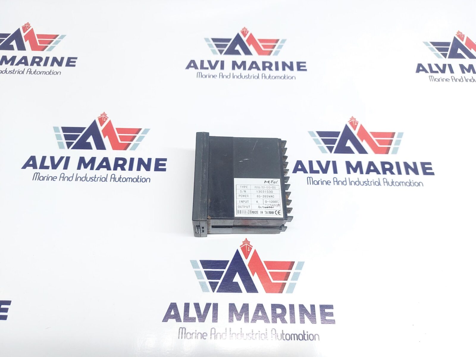 M-TEC P908-701-010-000 TEMPERATURE CONTROLLER (3)