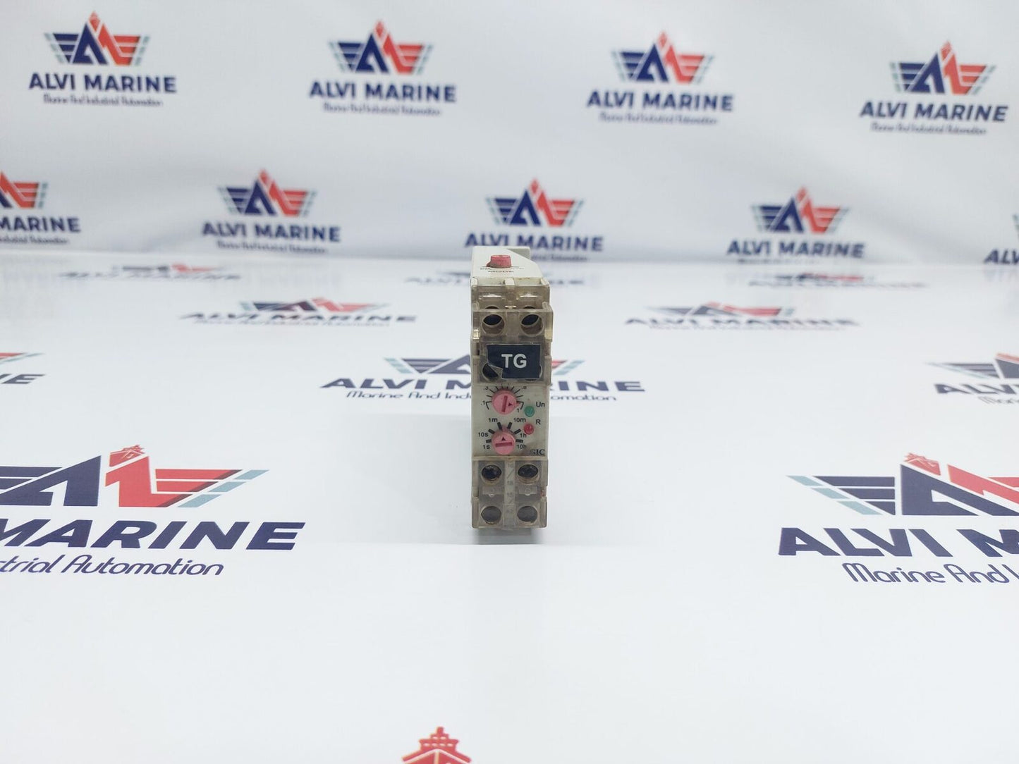 SCHMERSAL SRB 402EM-24V SAFETY RELAY
