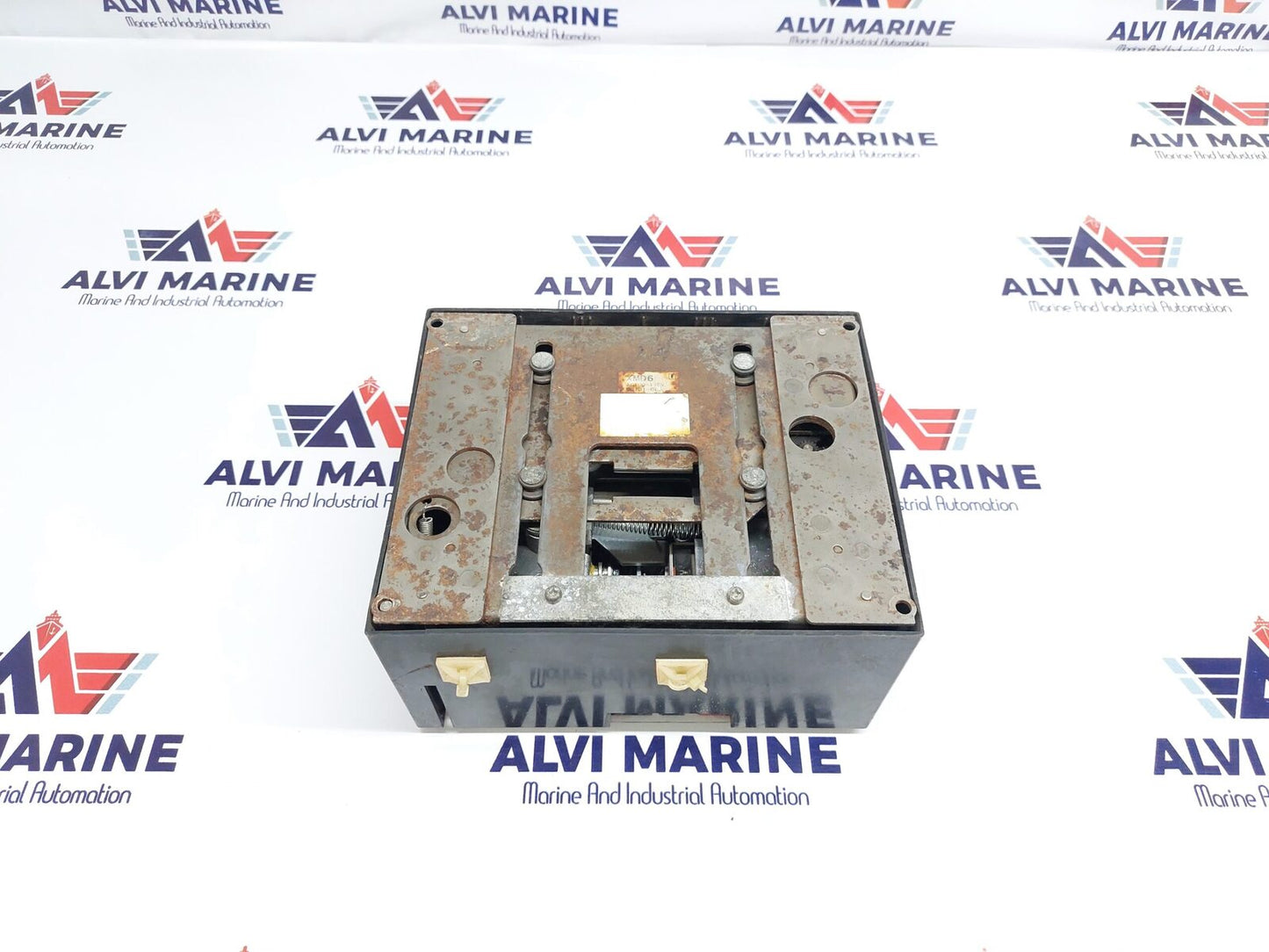 TERASAKI TEMBREAK XMD 6 MOTOR OPERATOR XS600NE CIRCUIT BREAKER 600A (5)