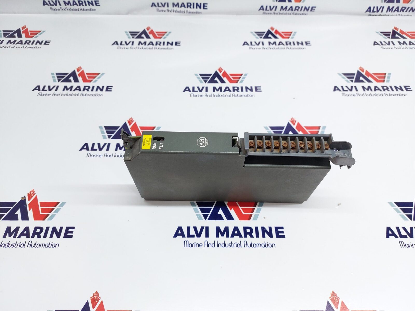 ALLEN-BRADLEY 1771-0FE1 SERIES B ANALOG OUTPUT MODULE 12 BIT