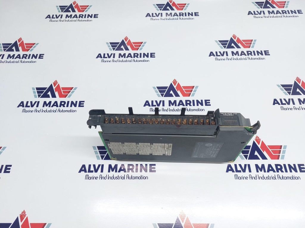 ALLEN-BRADLEY 1771-OVN/B 10-30 VDC LOW TRUE OUTPUT MODULE