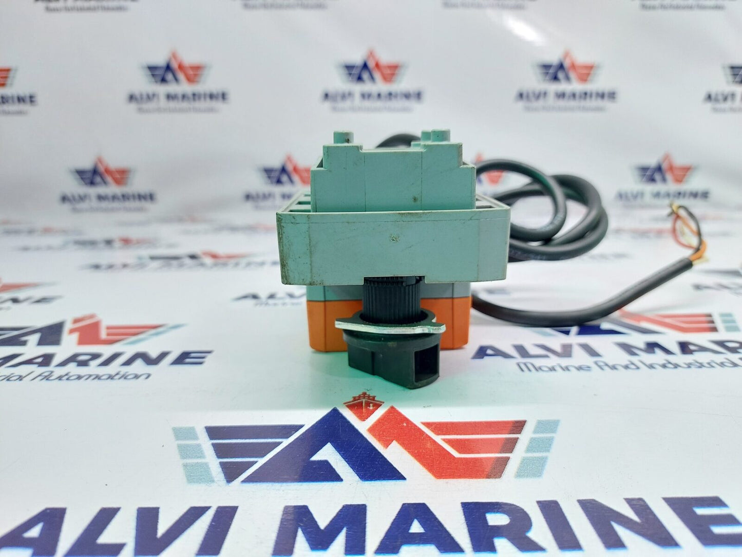 BELIMO LRU24-SR ROTARY ACTUATOR (6)