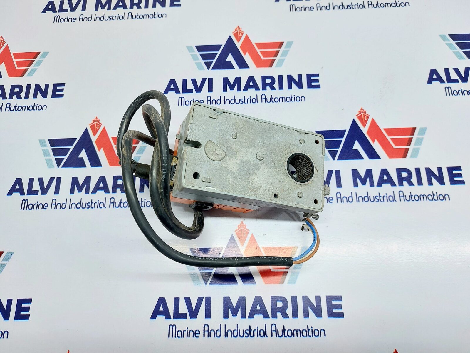BELIMO LM230A ELECTRIC DAMPER ACTUATOR DRIVER (7)