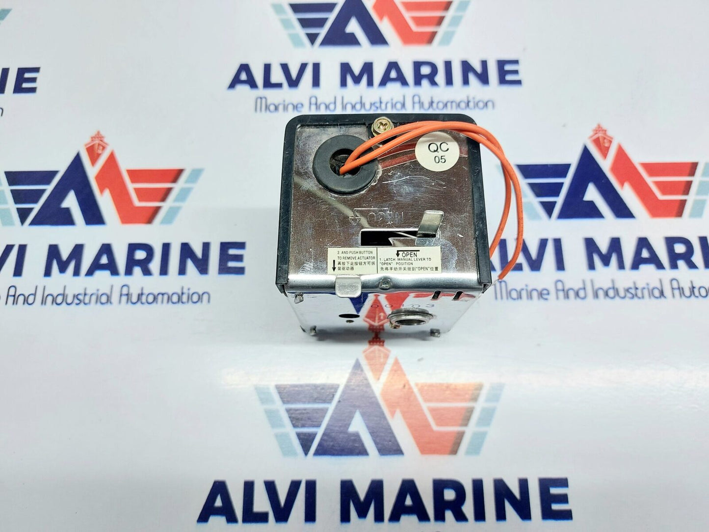 BELIMO Z325S-230 3-WAY MOTORISED VALVE (3)