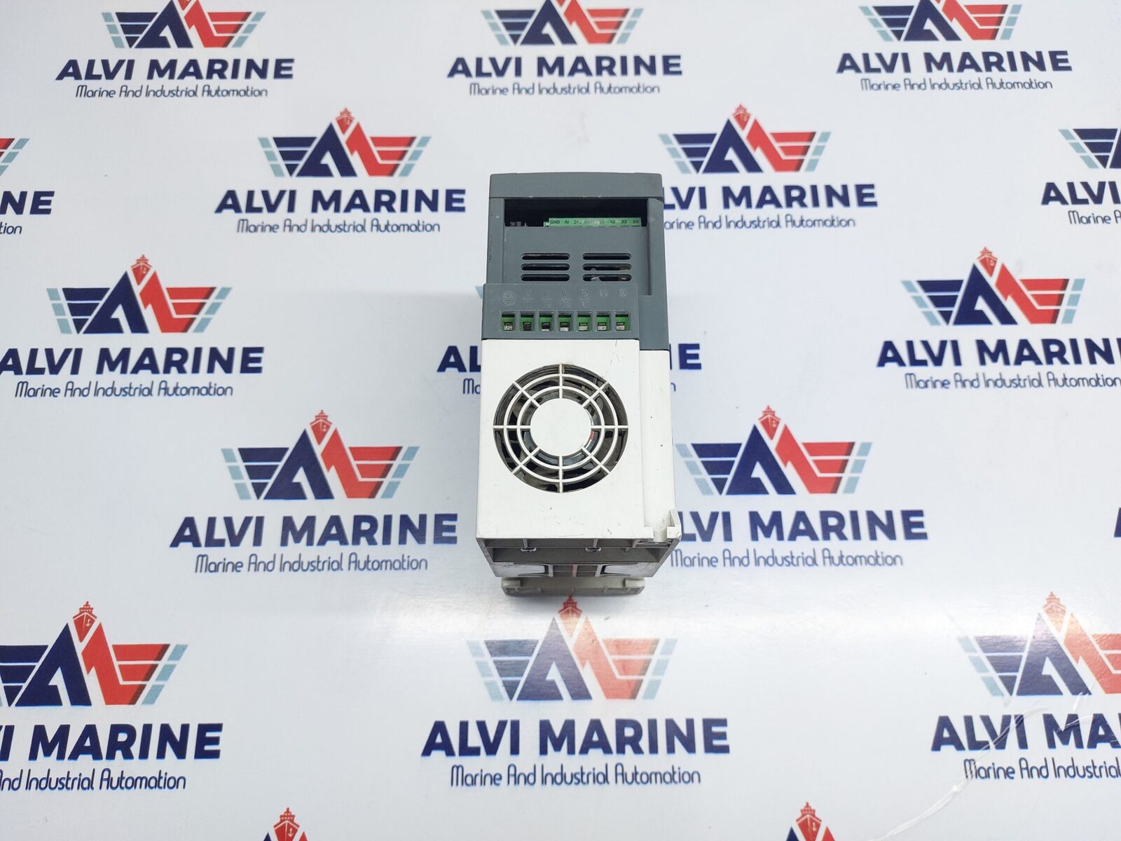 EMOTRON VSB48-004-20CNB AC-DRIVE