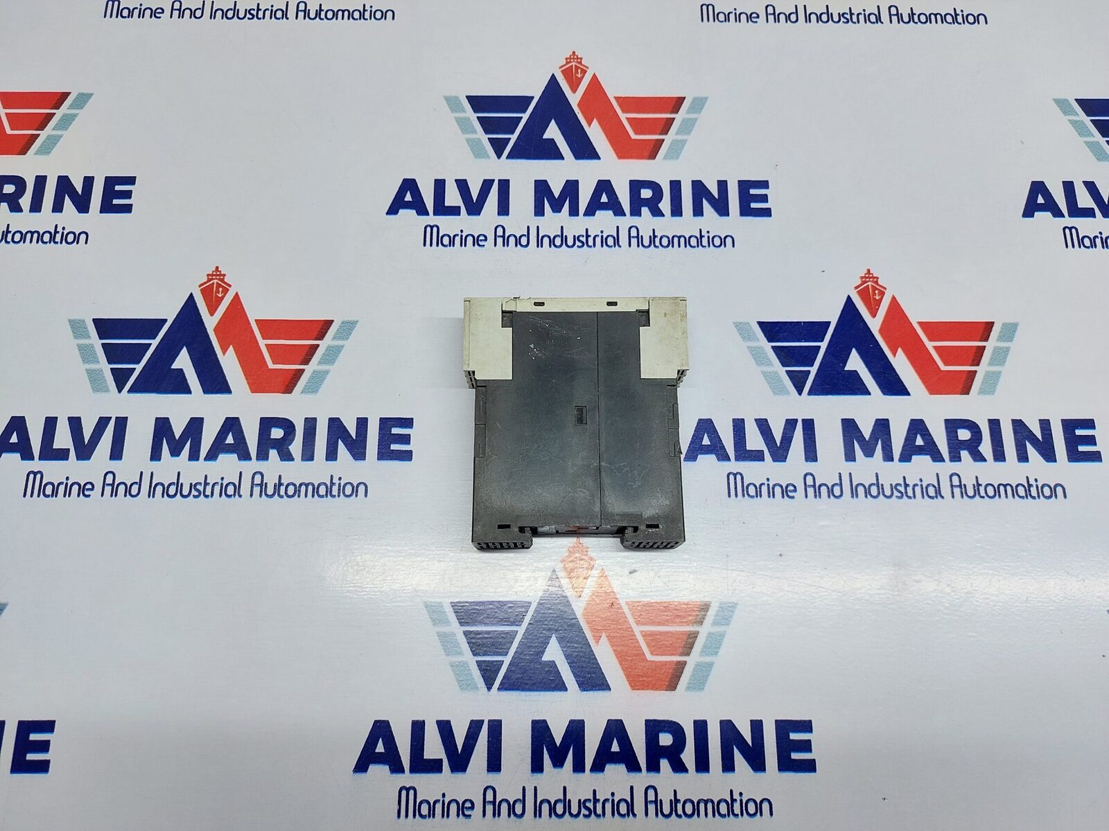 SIEMENS TR1111 3RP1576-1NQ30 STAR DELTA TIMER RELAY